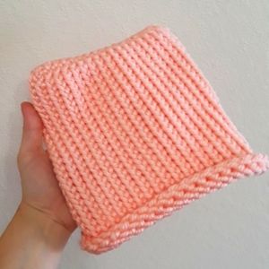 cat ear beanie (pink)